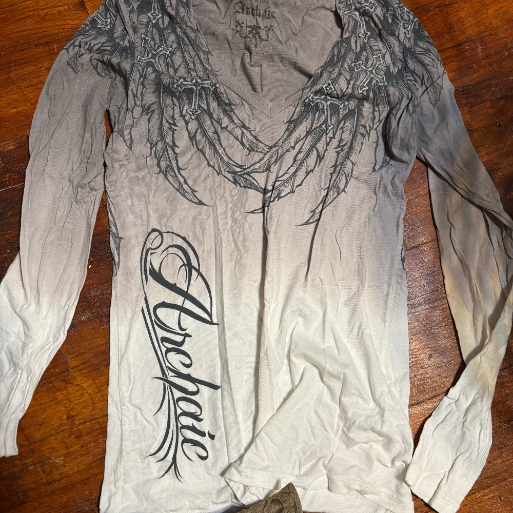 Archaic Long Sleeve T-Shirt Size Medium